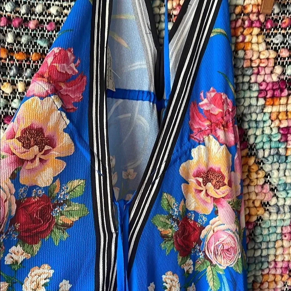 Floral Blue Maxi Dress - Picture 6 of 7